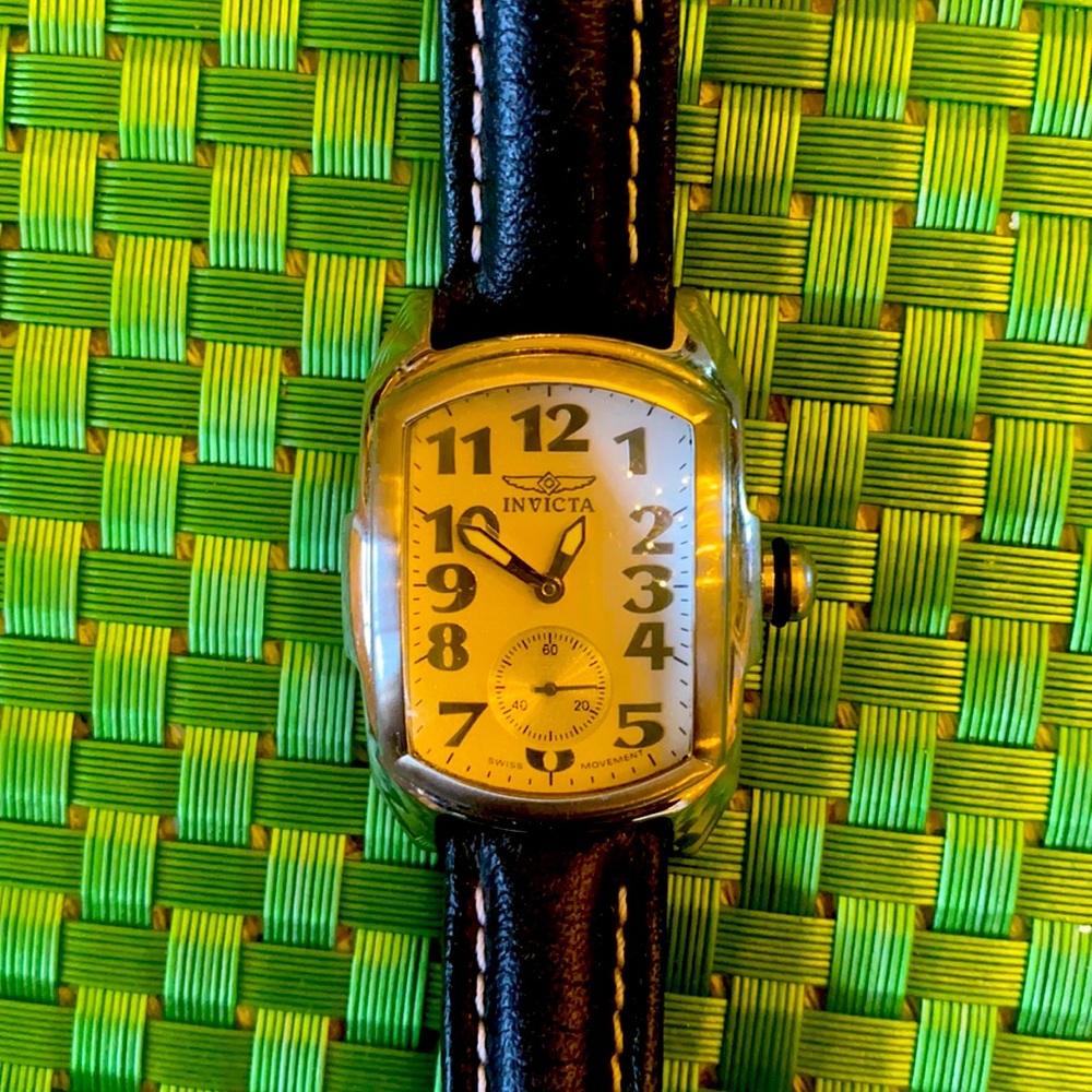 Invicta unisex watch mint condition